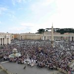 Papa Francisco: «Respetar el derecho humanitario, demasiados niños víctimas de guerras»